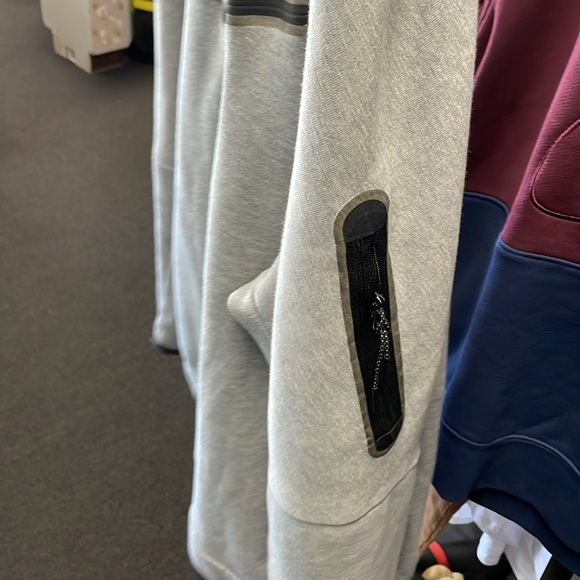 Nike Sportswear Men's Tech Fleece Full-Zip Hoodie SZ L Black/Gray Pre Owned - Picture 8 of 11